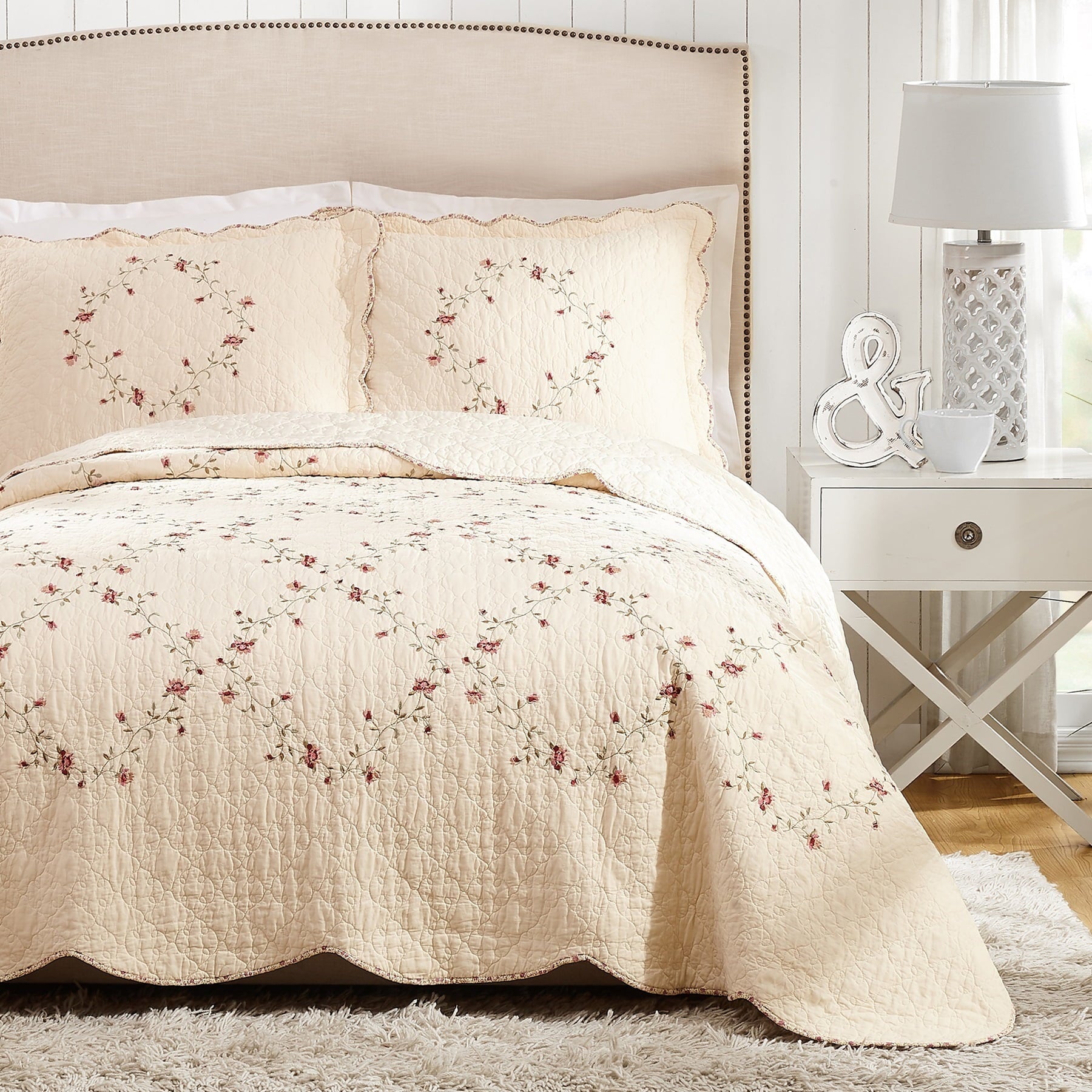 Better Homes & Gardens Hannalore Cotton Quilt, Burgundy, Full/Queen, All Ages