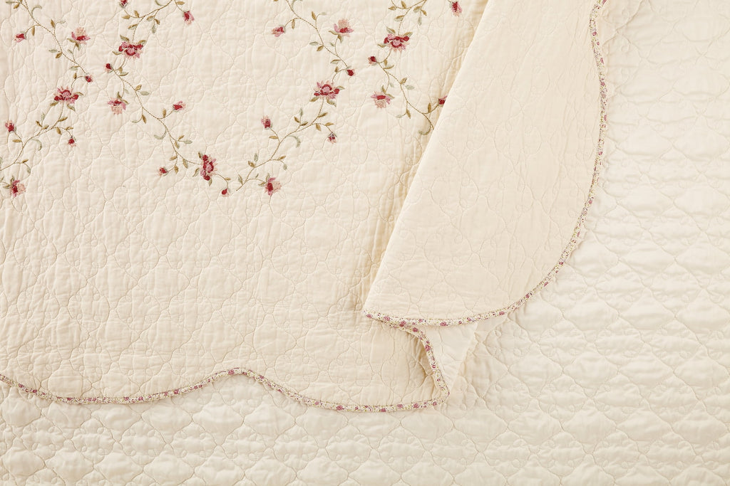 Better Homes & Gardens Hannalore Cotton Quilt, Burgundy, Full/Queen, All Ages