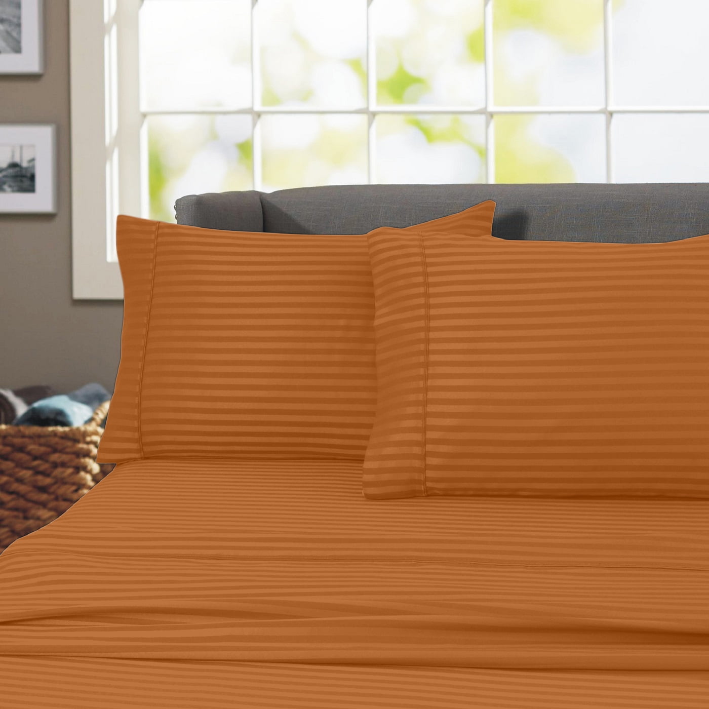 Hotel 600 Thread Count 100% Egyptian Cotton Quality Striped Sheet Set (Twin, White)