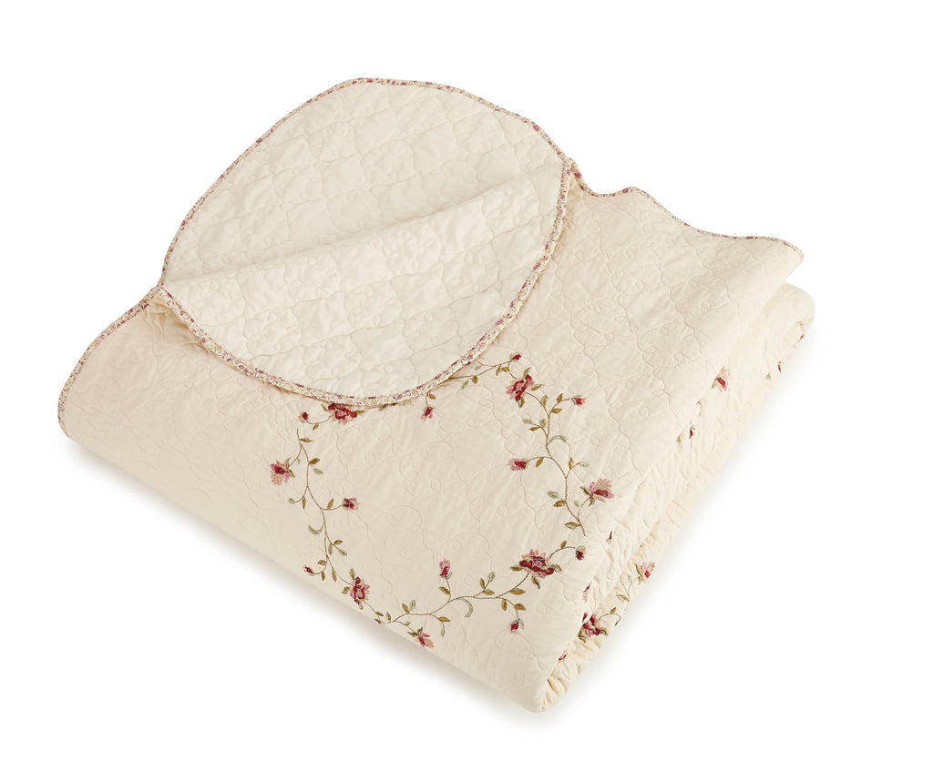 Better Homes & Gardens Hannalore Cotton Quilt, Burgundy, Full/Queen, All Ages