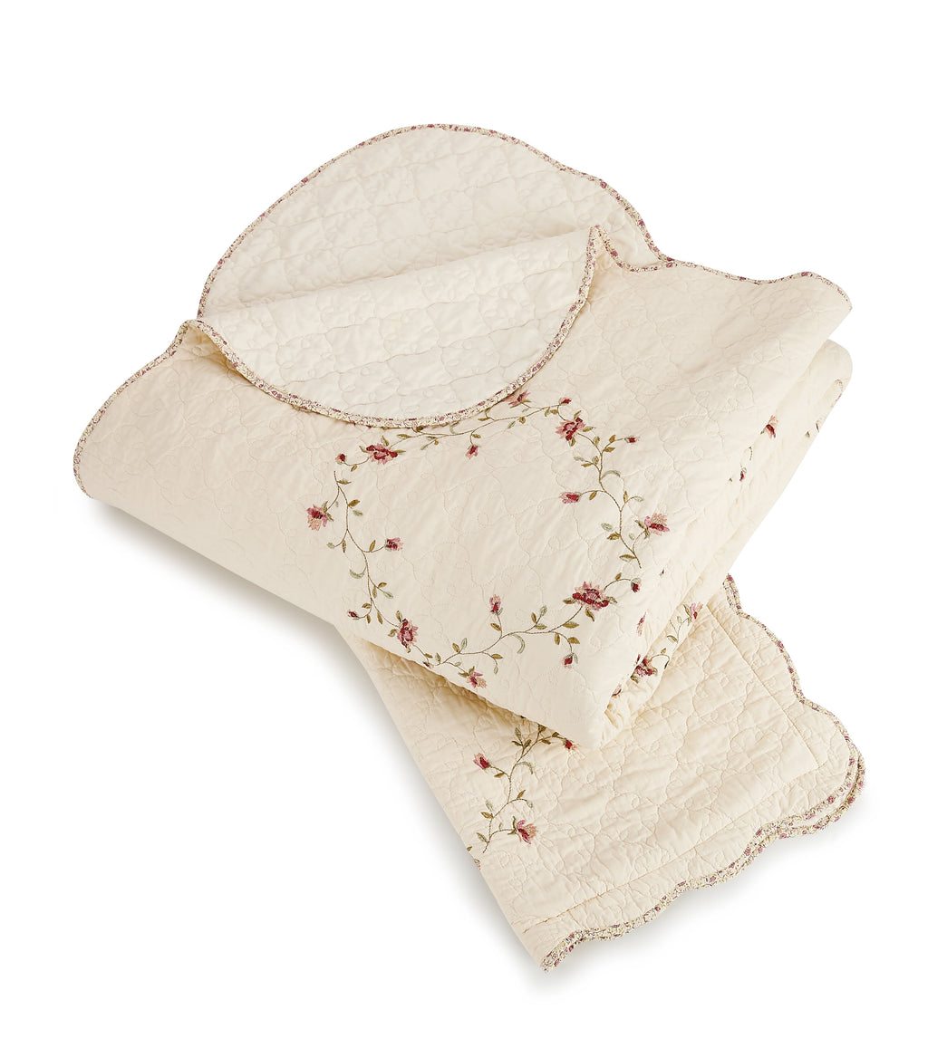 Better Homes & Gardens Hannalore Cotton Quilt, Burgundy, Full/Queen, All Ages